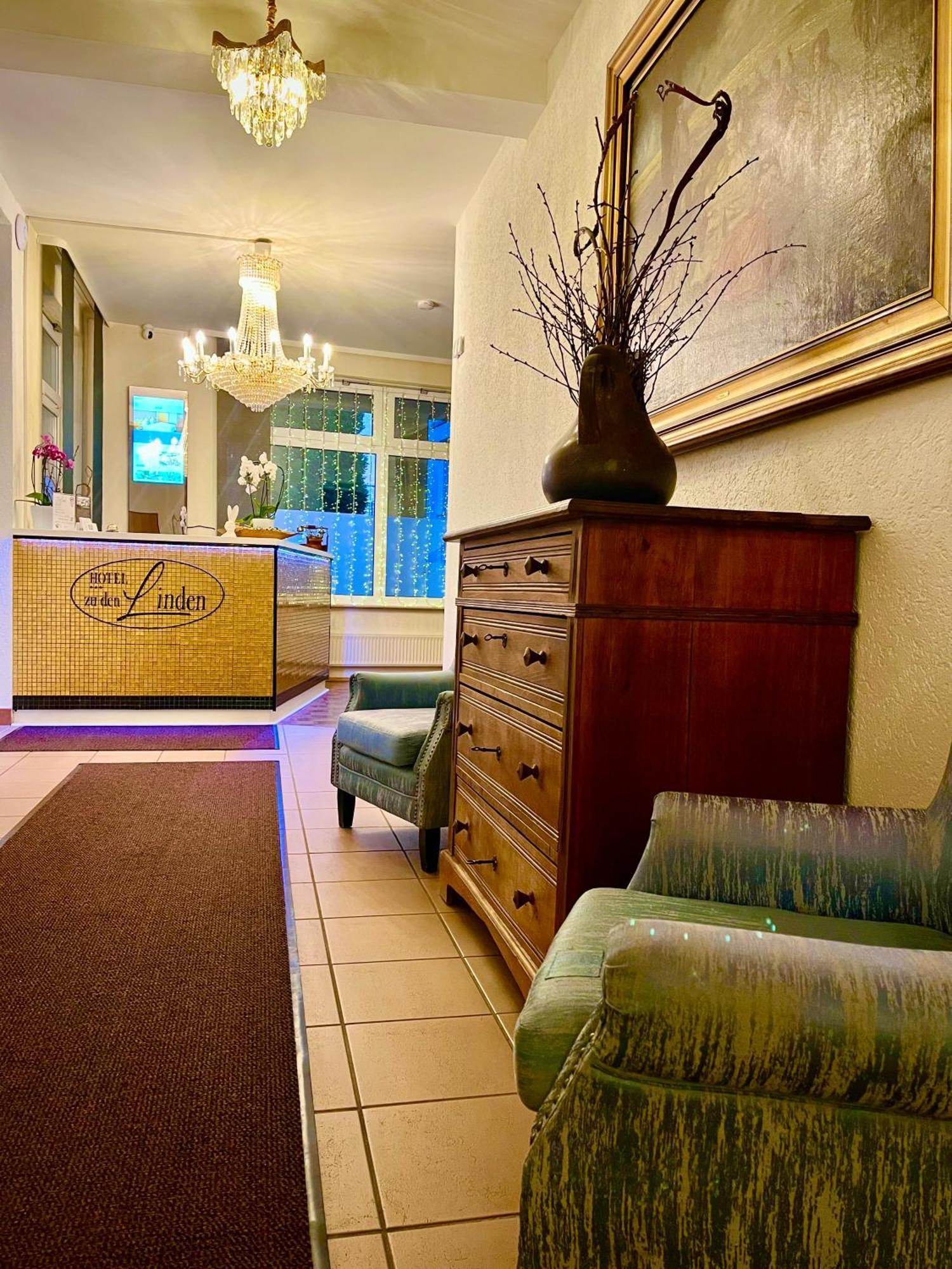 Hotel Zu Den Linden Вахтберг Экстерьер фото